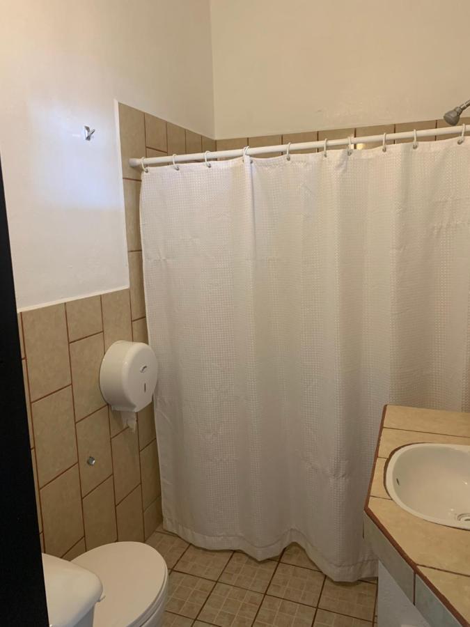 Hotel & Hostal Santuario サン・ミゲル・デ・アジェンデ エクステリア 写真