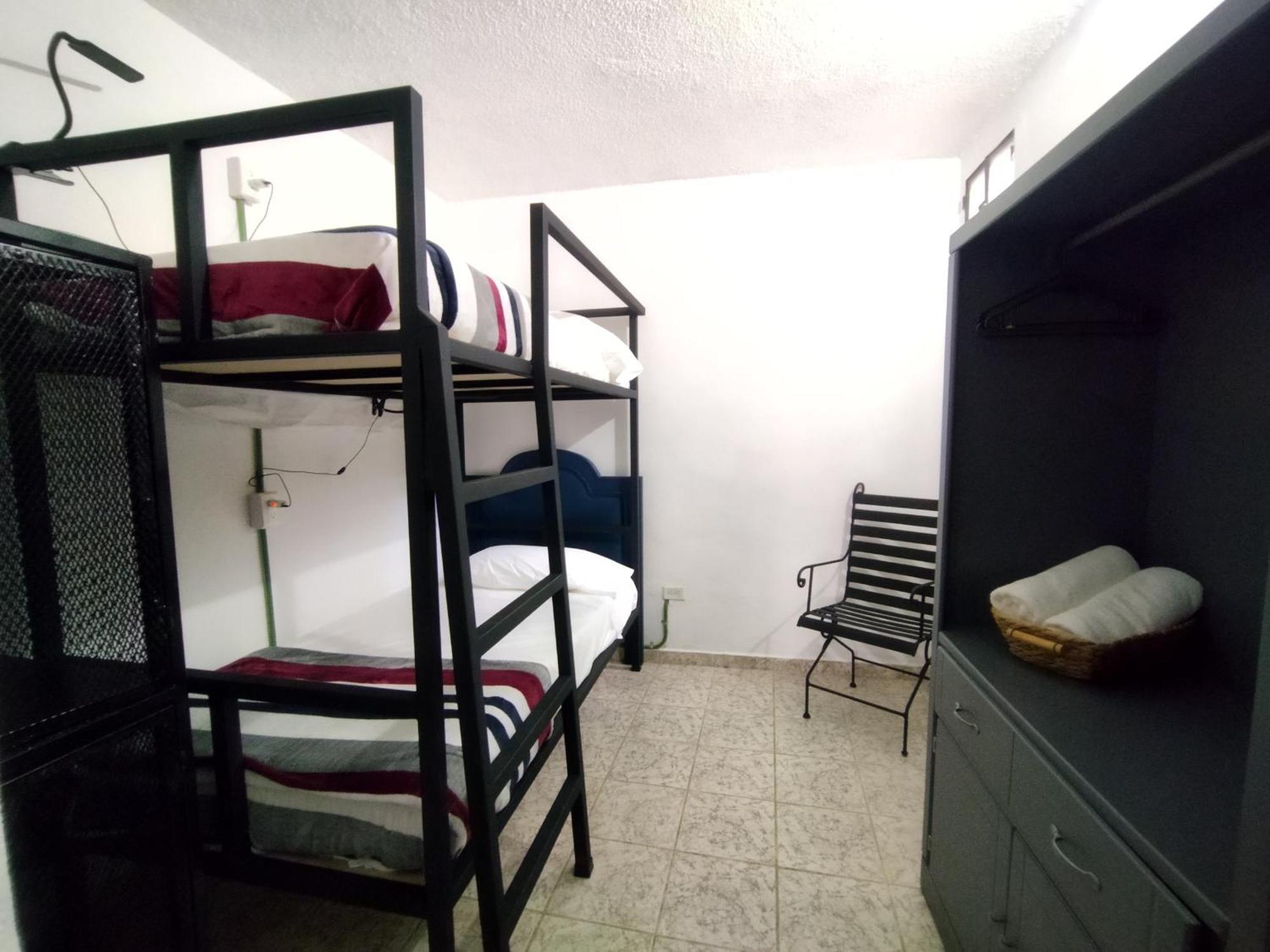 Hotel & Hostal Santuario サン・ミゲル・デ・アジェンデ エクステリア 写真